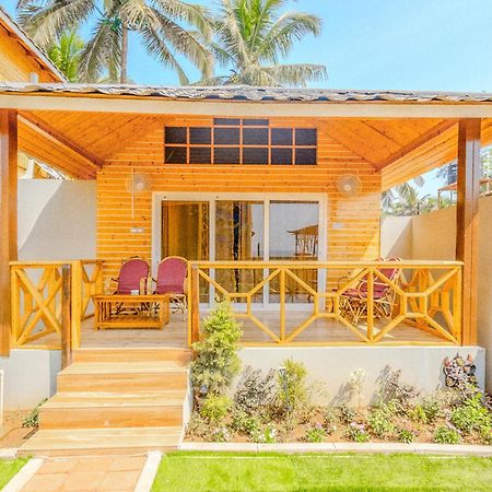 The O2H Agonda Beach Resort Bagian luar foto