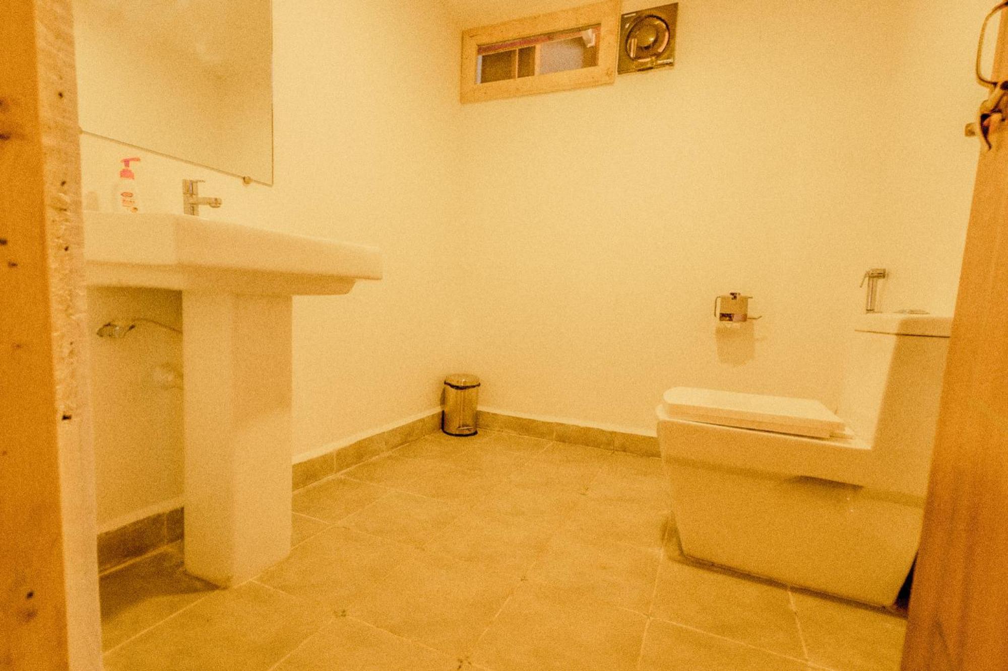 The O2H Agonda Beach Resort Bagian luar foto