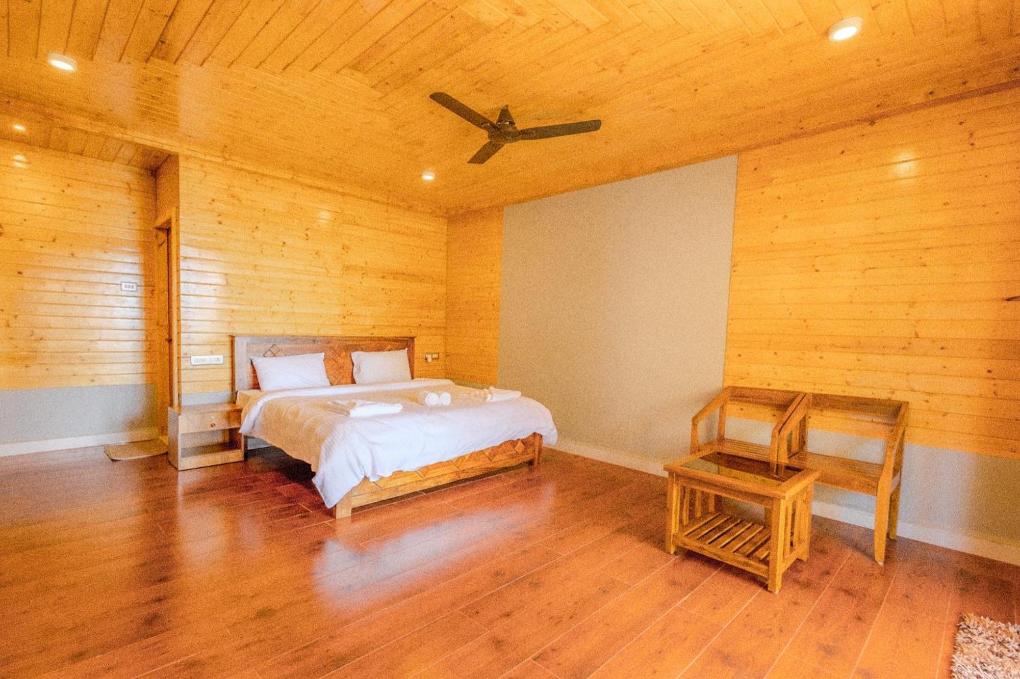 The O2H Agonda Beach Resort Bagian luar foto