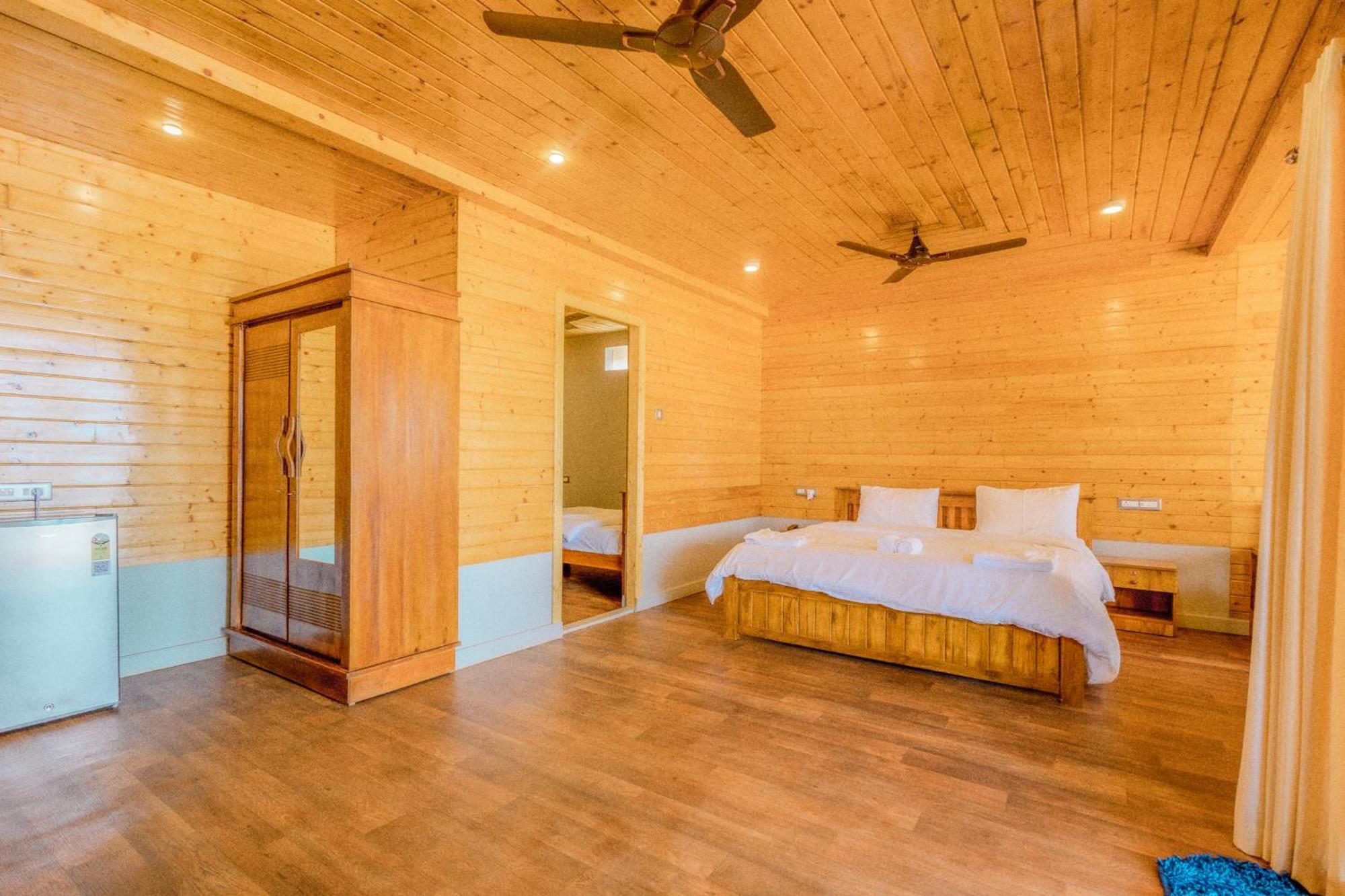 The O2H Agonda Beach Resort Bagian luar foto