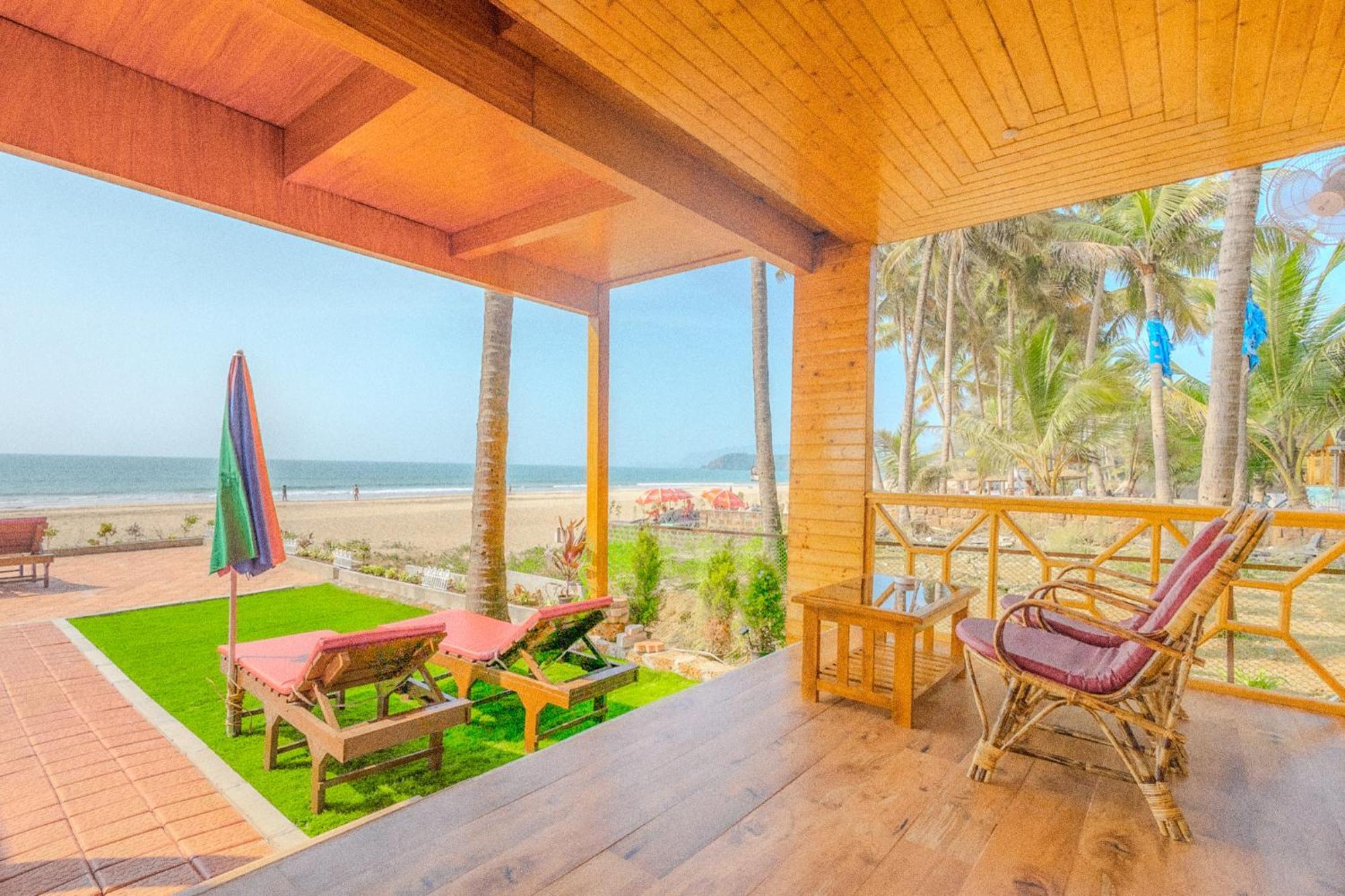 The O2H Agonda Beach Resort Bagian luar foto